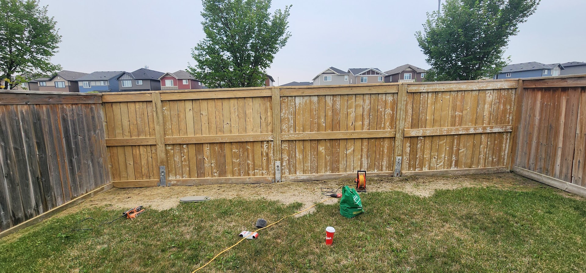 Fence restoration preparation